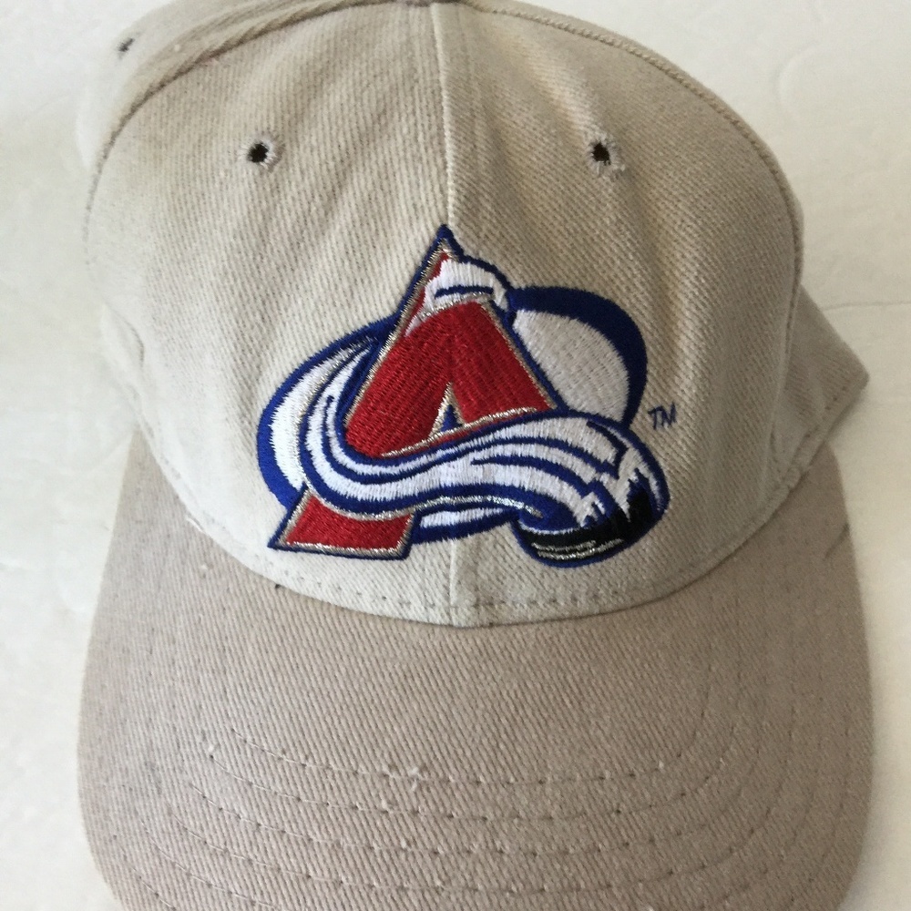VTG Colorado Avalanche Sasquatch Foot Baseball Cap